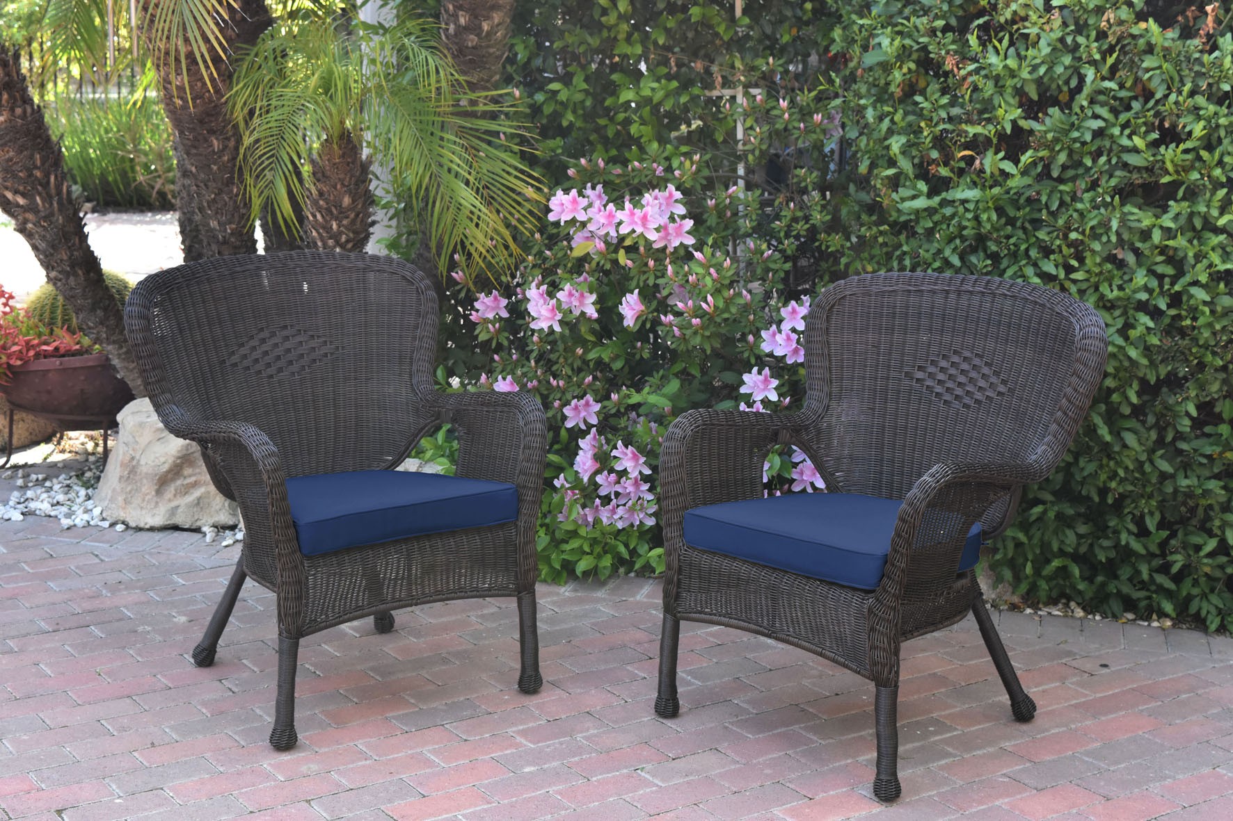 Set of 2 Windsor Espresso Resin Wicker Chair with Midnight Blue Cushions