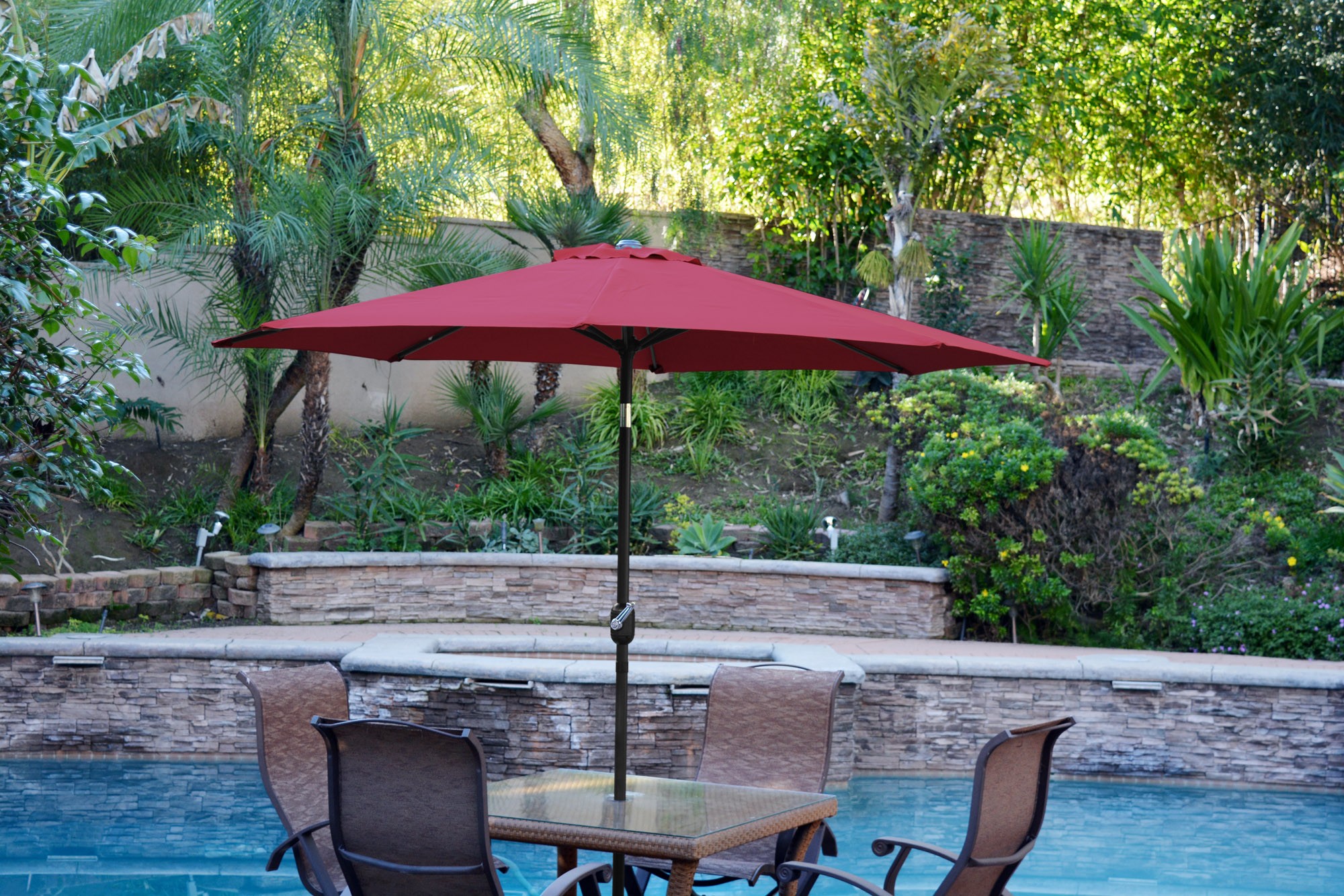 6.5FT x 10FT Aluminum Patio Market Umbrella Tilt with Crank - Burgundy Fabric/Black Pole