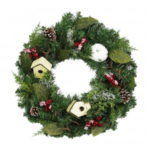 24 inch Christmas Wreath with Birdhouses and Red Berries